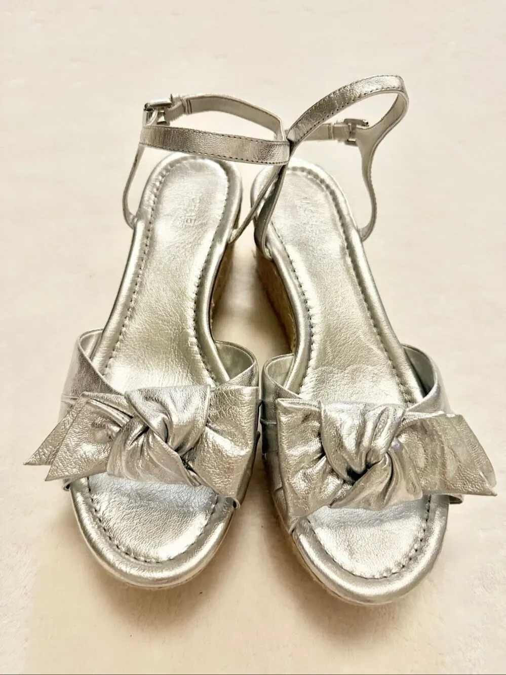 Michael Kors Silver Metallic Leather Bow Espadrille Wedge Sandals Size 8 (EU 38)